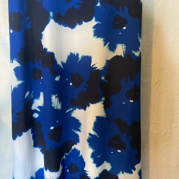 Banana Republic Maxi NWT Floral Blue and Black Dress - Picture 5 of 9